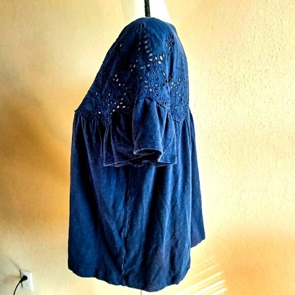 J Crew navy blue short sleeve blouse Size M - Picture 2 of 7